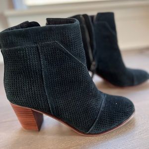 TOMS black suede booties 7.5